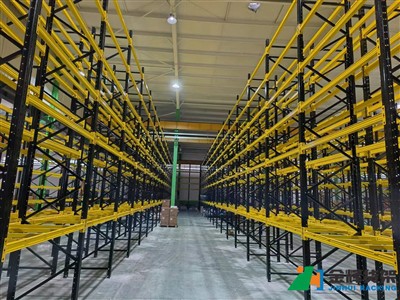How Much Space Between Pallet Racks? Aisle Width & Layout Guide