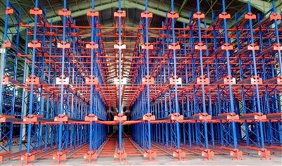 Why More Cold Storage Warehouses Are Choosing Radio Shuttle Racking Systems