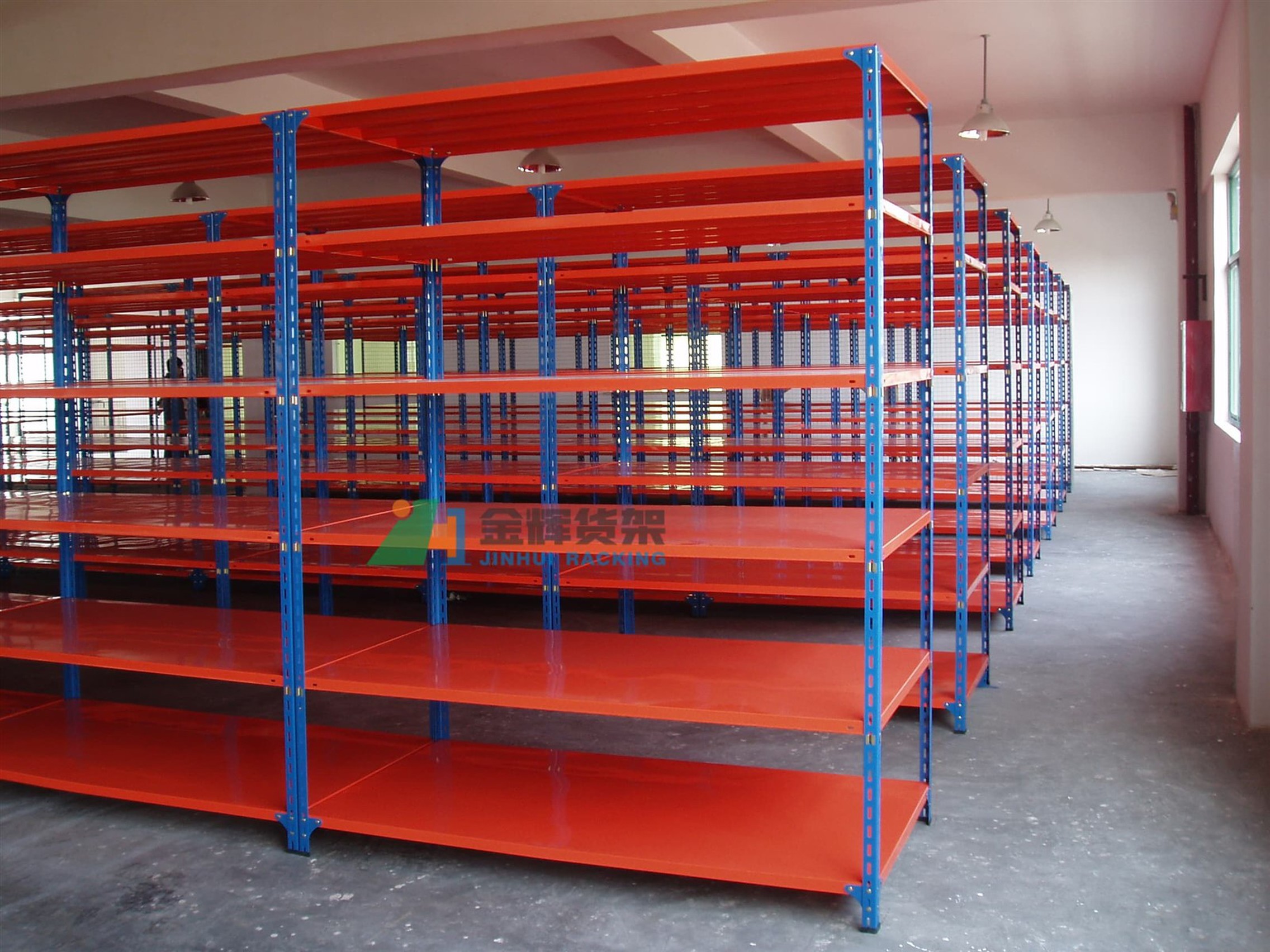 Medium-duty racking system Medium-duty racking system